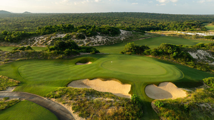 Bluffs Ho Tram golf